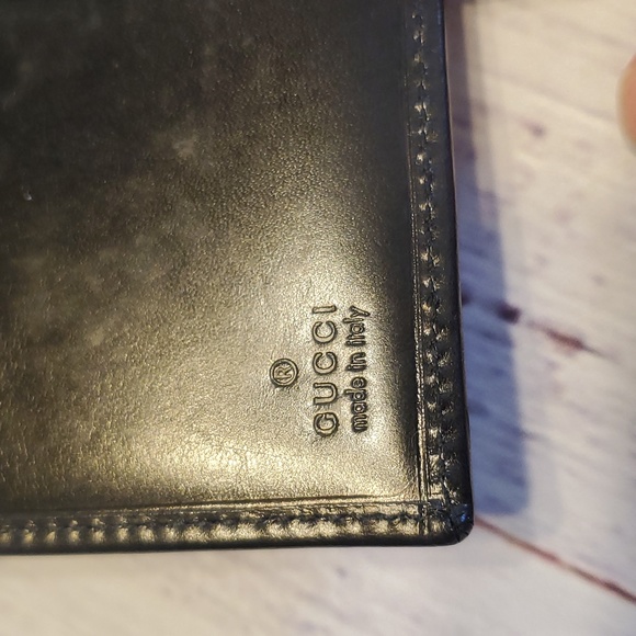 AUTHENTIC Gucci Black Long Bifold Flap Slim Wallet - Picture 5 of 10